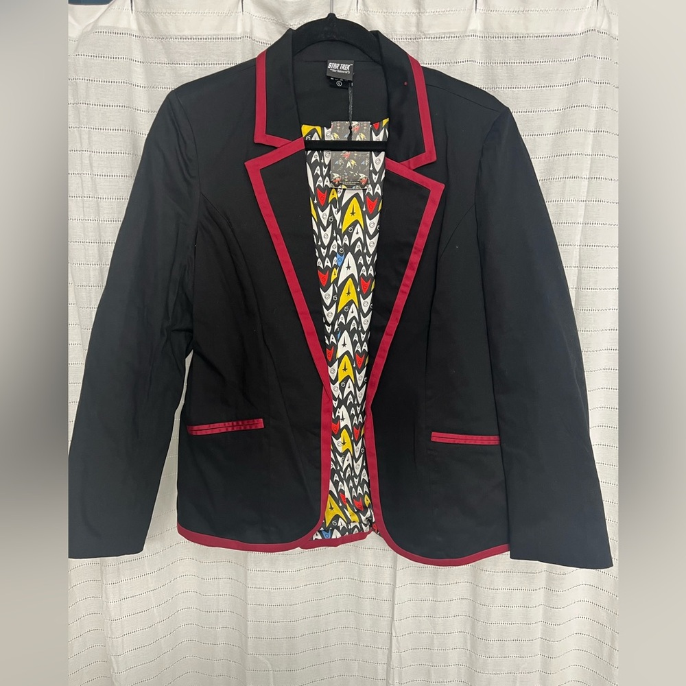 Her Universe Star Trek blazer size large
